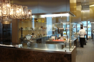 Jumeirah Frankfurt Show Küche